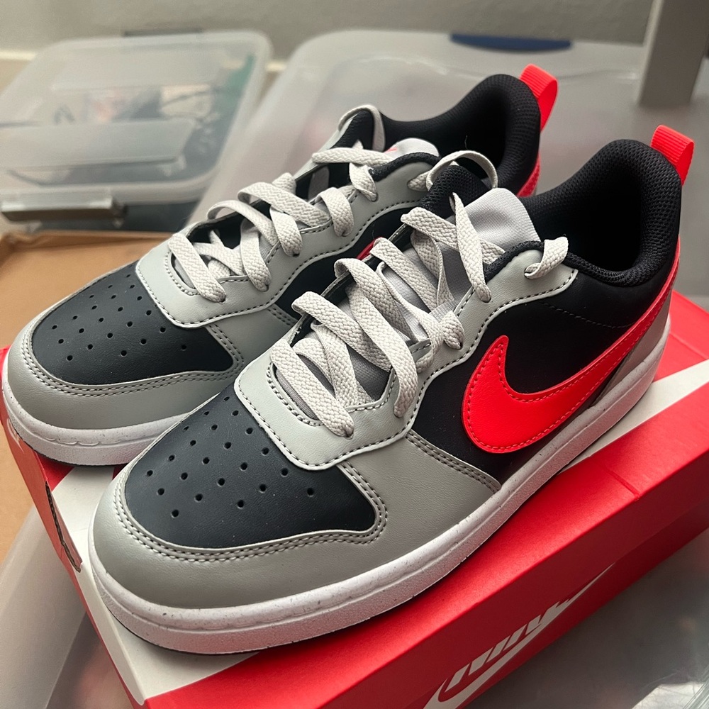 Nike shoes